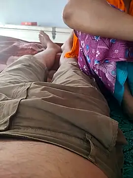 indian couple4 online show from 04/29/26, 07:01