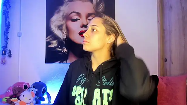 TANIA 06 online show from 01/14/26, 01:17