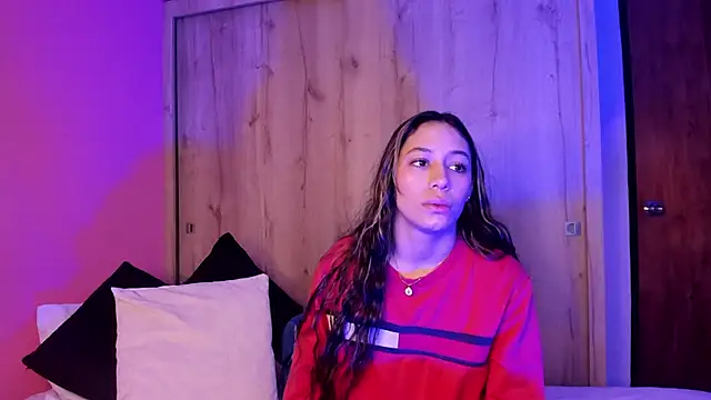 TANIA 06 online show from 04/19/26, 01:10