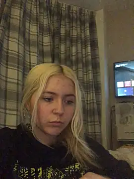 Blondie Sofia Essexbabe online show from 03/17/25, 11:54