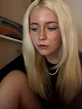 Blondie Sofia Essexbabe online show from 10/14/25, 10:43