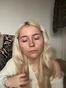 Blondie Sofia Essexbabe online show from 11/27/25, 11:56