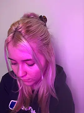 Blondie Sofia Essexbabe online show from 03/08/26, 04:11