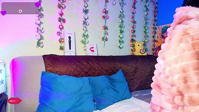 Vicky Miller 05 online show from 04/18/26, 07:58