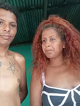 Snapshot of shirlihot chatting on 10/20/25, 03:01 shirlihot online show from 10/20/25, 03:01