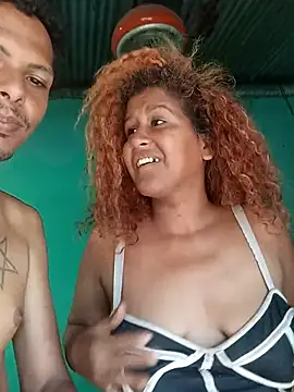 Snapshot of shirlihot chatting on 11/14/25, 12:37 shirlihot online show from 11/14/25, 12:37