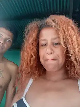 Snapshot of shirlihot chatting on 11/25/25, 01:33 shirlihot online show from 11/25/25, 01:33