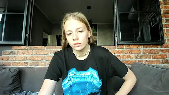 AnnNorriss online show from 09/25/25, 03:05