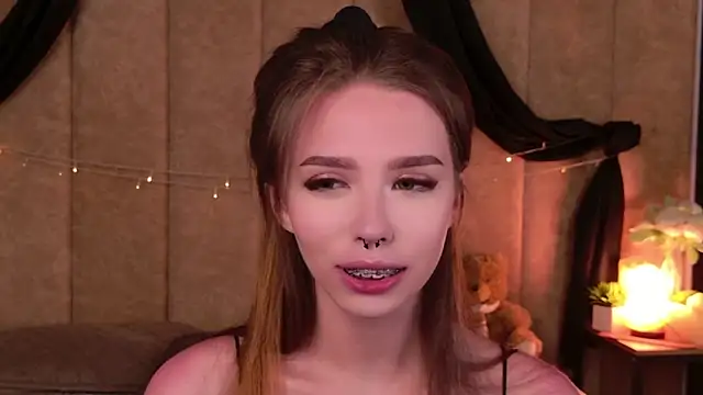 Sierra Fane online show from 09/08/25, 08:41