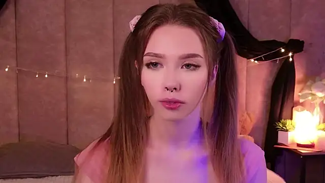 Sierra Fane online show from 09/14/25, 09:03