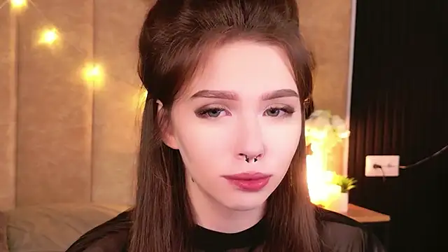 Sierra Fane online show from 11/09/25, 06:01