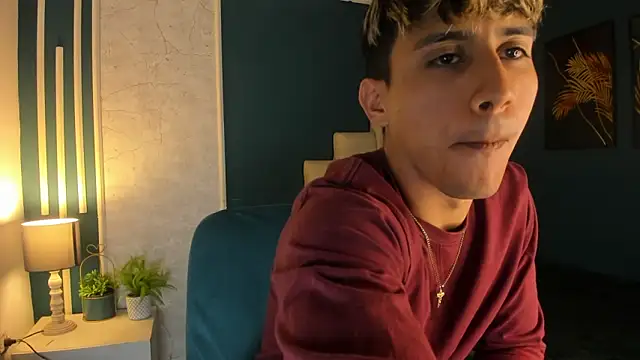 Allex Cano online show from 03/12/25, 03:13