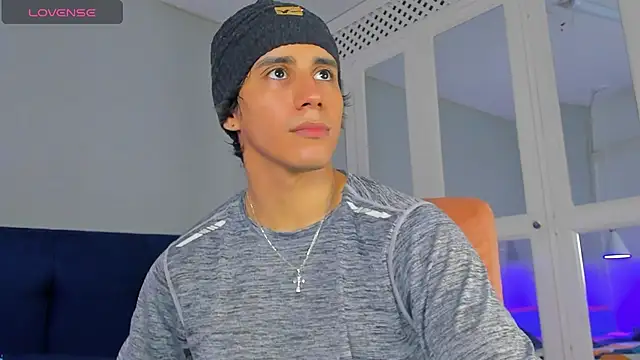 Allex Cano online show from 09/24/25, 09:40