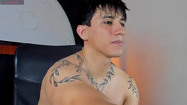 Allex Cano online show from 10/19/25, 11:16