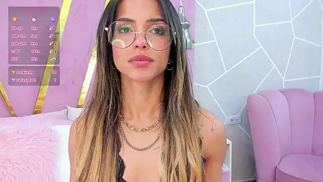 EmmyCortez online show from 03/11/25, 08:09