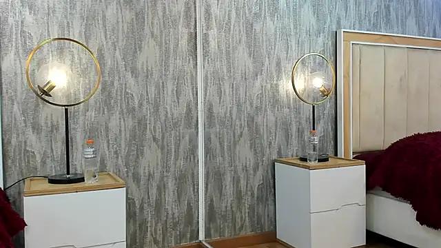 NahomyCarther online show from 12/02/25, 05:13