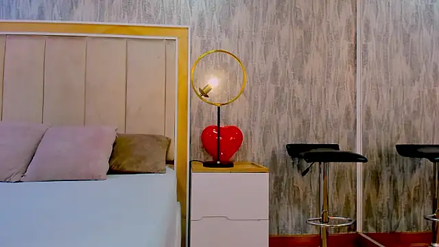 NahomyCarther online show from 03/10/26, 01:27