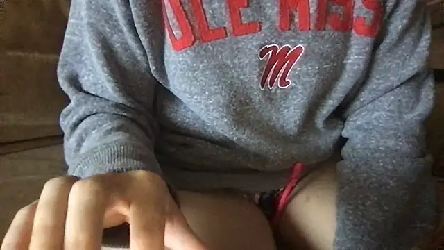 ashleighpink online show from 10/03/25, 08:06