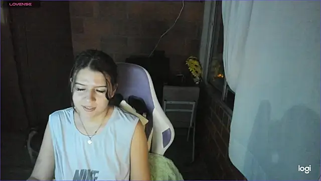 Snapshot of brii69 chatting on 09/09/25, 11:48 brii69 online show from 09/09/25, 11:48