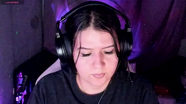 Snapshot of brii69 chatting on 10/04/25, 11:36 brii69 online show from 10/04/25, 11:36