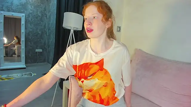 Sandra Wi1son online show from 02/25/26, 01:37