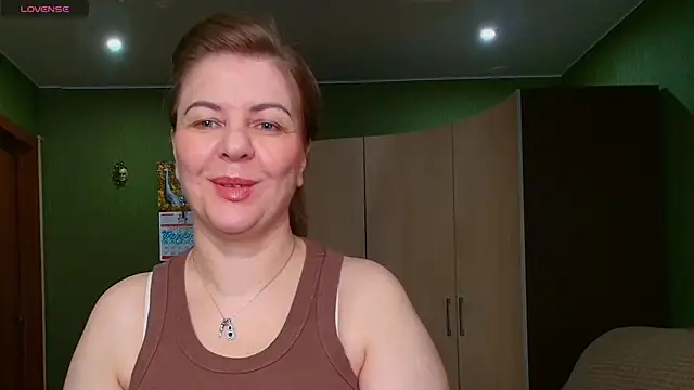 Snapshot of VeronikawGold chatting on 07/15/26, 03:01 VeronikawGold online show from 07/15/26, 03:01