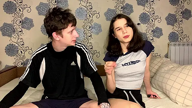 baby lesi online show from 11/12/25, 04:18