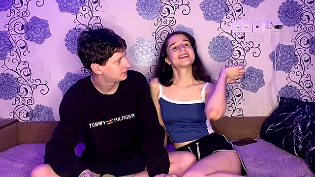 baby lesi online show from 12/02/25, 06:58