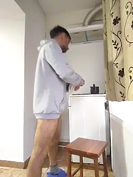 andreiiiii2025 online show from 12/03/25, 12:03