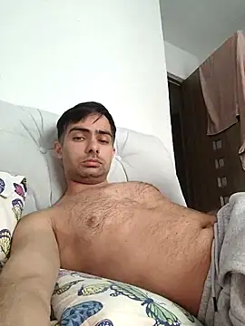 andreiiiii2025 online show from 03/31/26, 10:48