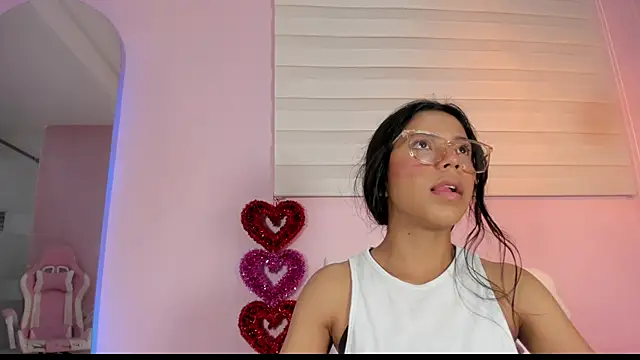 emily sweett24 online show from 03/18/25, 12:14