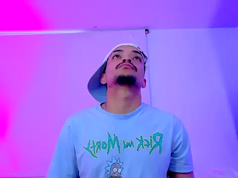 eross chipre  online show from 11/18/25, 10:25