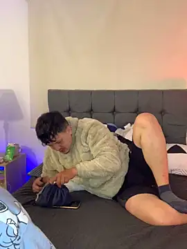 eross chipre  online show from 03/12/26, 03:23