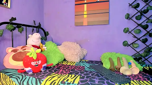 amydelahozgomez online show from 10/27/25, 02:04