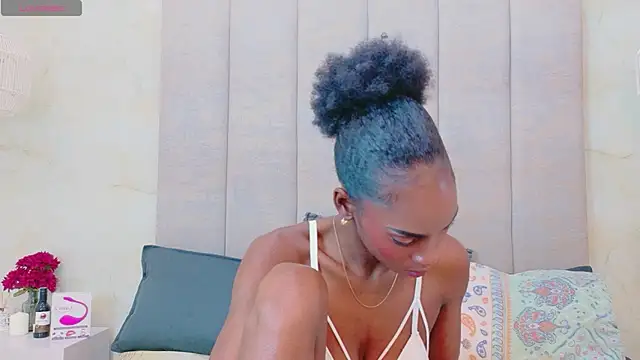 AnnyCampbell online show from 04/24/26, 03:53