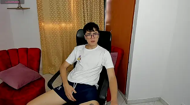 liam orion online show from 02/22/25, 07:03