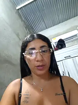Snapshot of hot_veteran01 chatting on 07/15/26, 11:21 hot veteran01 online show from 07/15/26, 11:21