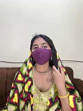 Snapshot of Dishasarmaa05 chatting on 02/23/25, 06:23 Dishasarmaa05 online show from 02/23/25, 06:23