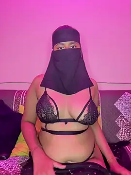 Snapshot of Dishasarmaa05 chatting on 09/11/25, 05:57 Dishasarmaa05 online show from 09/11/25, 05:57