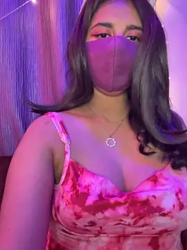 Snapshot of Dishasarmaa05 chatting on 09/14/25, 05:12 Dishasarmaa05 online show from 09/14/25, 05:12