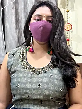 Snapshot of Dishasarmaa05 chatting on 10/11/25, 02:15 Dishasarmaa05 online show from 10/11/25, 02:15