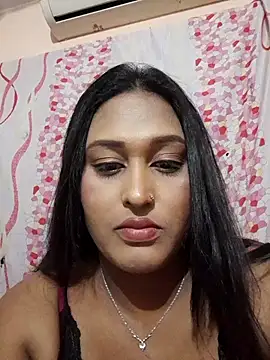 hotlovr online show from 02/21/25, 09:22