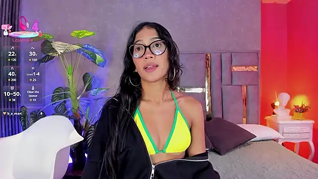 Tyla Ks online show from 03/06/26, 07:43