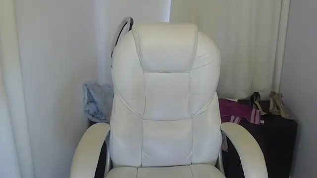 Snapshot of Mature_2025 chatting on 03/21/25, 04:51 Mature 2025 online show from 03/21/25, 04:51