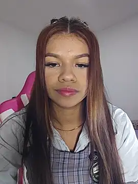 Snapshot of sophia_ramirez12 chatting on 06/18/26, 11:42 sophia ramirez12 online show from 06/18/26, 11:42