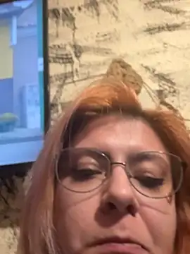 Snapshot of KittieHallo chatting on 02/26/25, 05:17 KittieHallo online show from 02/26/25, 05:17