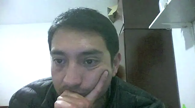Snapshot of SaintJacob chatting on 02/19/25, 06:32 SaintJacob online show from 02/19/25, 06:32