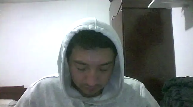 Snapshot of SaintJacob chatting on 02/19/25, 09:36 SaintJacob online show from 02/19/25, 09:36