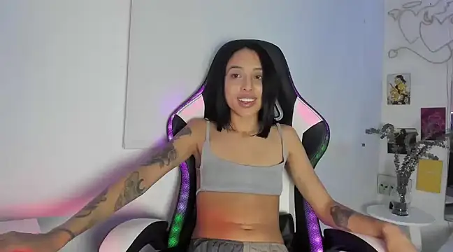 agaataa  online show from 03/08/25, 01:50