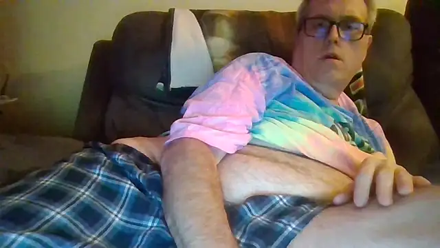 Smallone327 online show from 09/19/25, 03:52